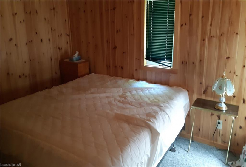 Cabin bedroom